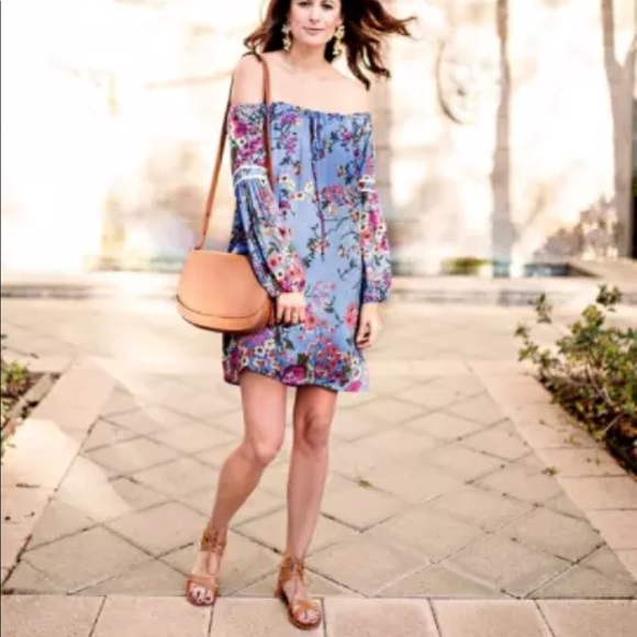 WAYF Nordstrom Cold Shoulder Shift Dress Floral - Picture 2 of 8